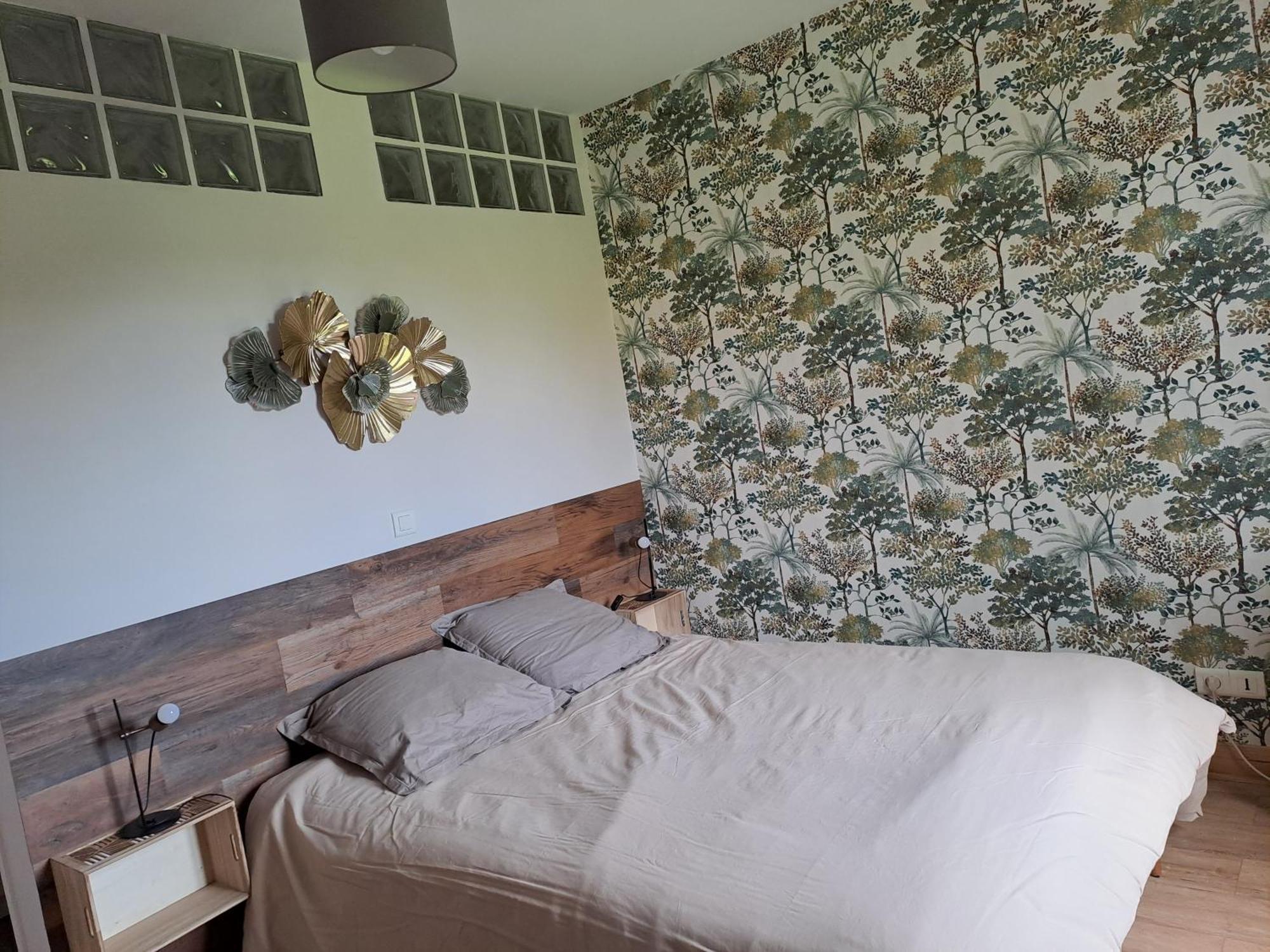 L'Ile Verte Chambre Avec Salle De Bain Privee Champagnac  Extérieur photo